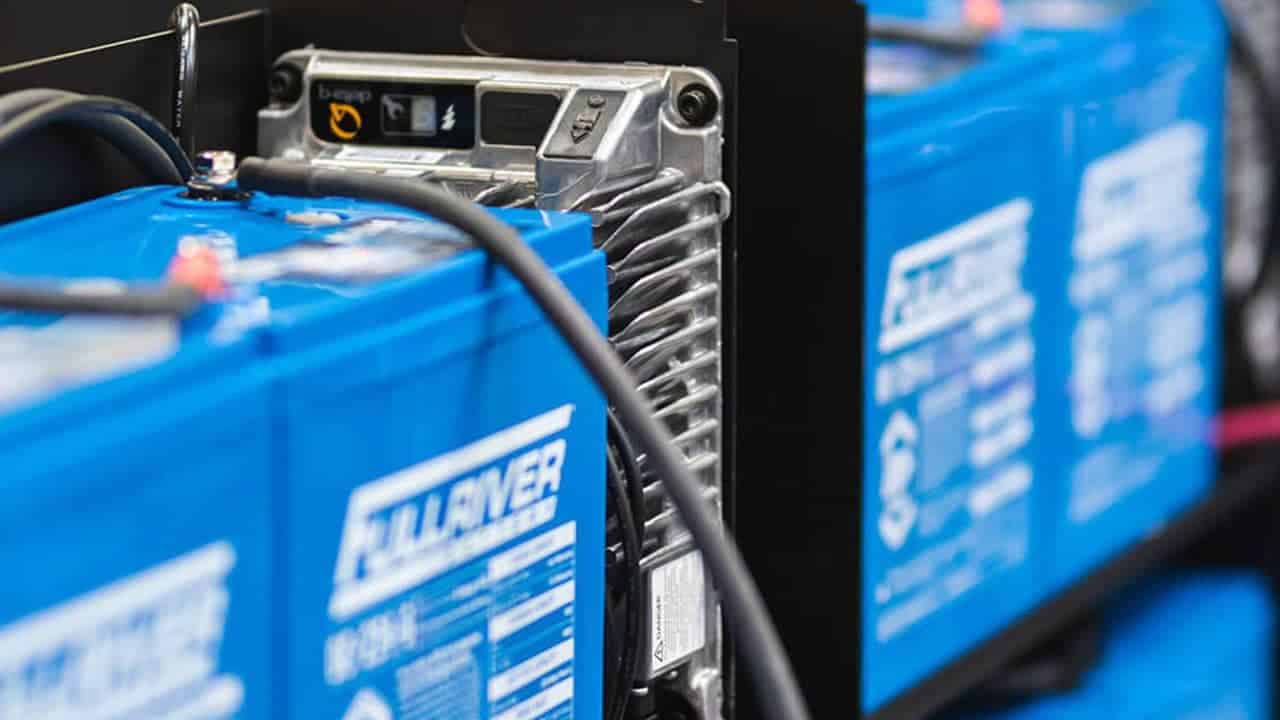 How fast can you charge an AGM Battery? Understanding Charging Times and Performance for High-Performance Batteries