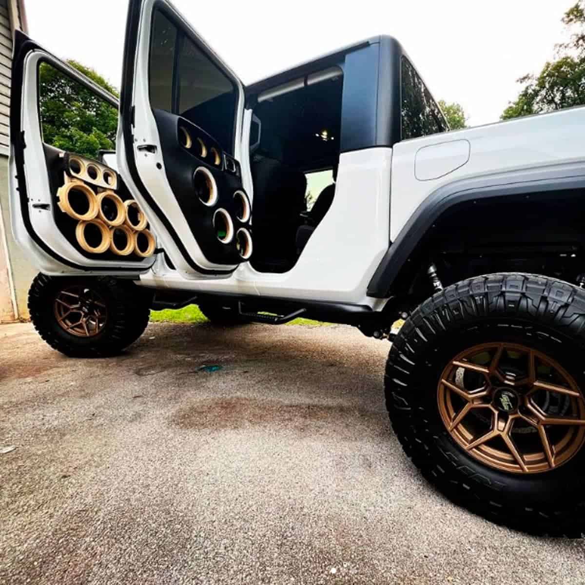 Cole Morris uses Full Throttle Battery